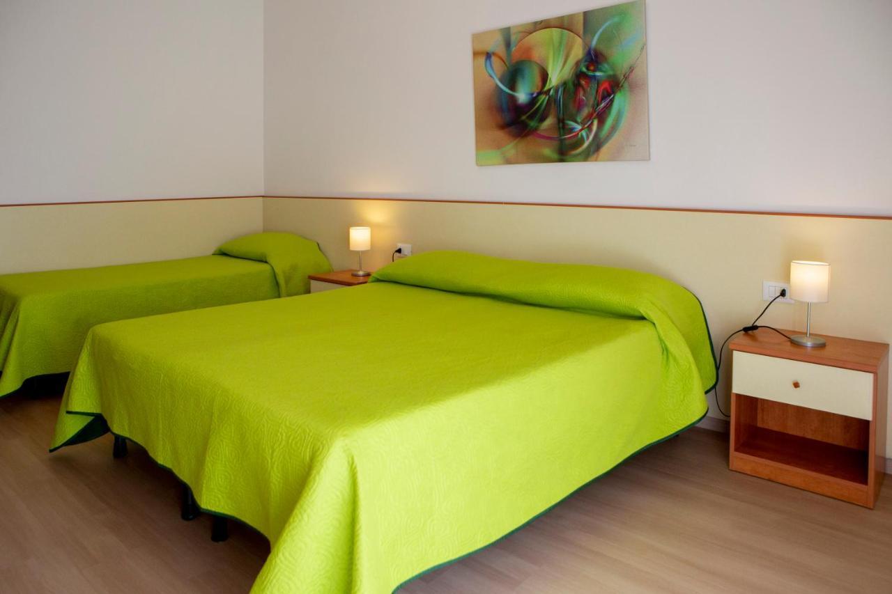 Holiday Appartamenti Aparthotel *